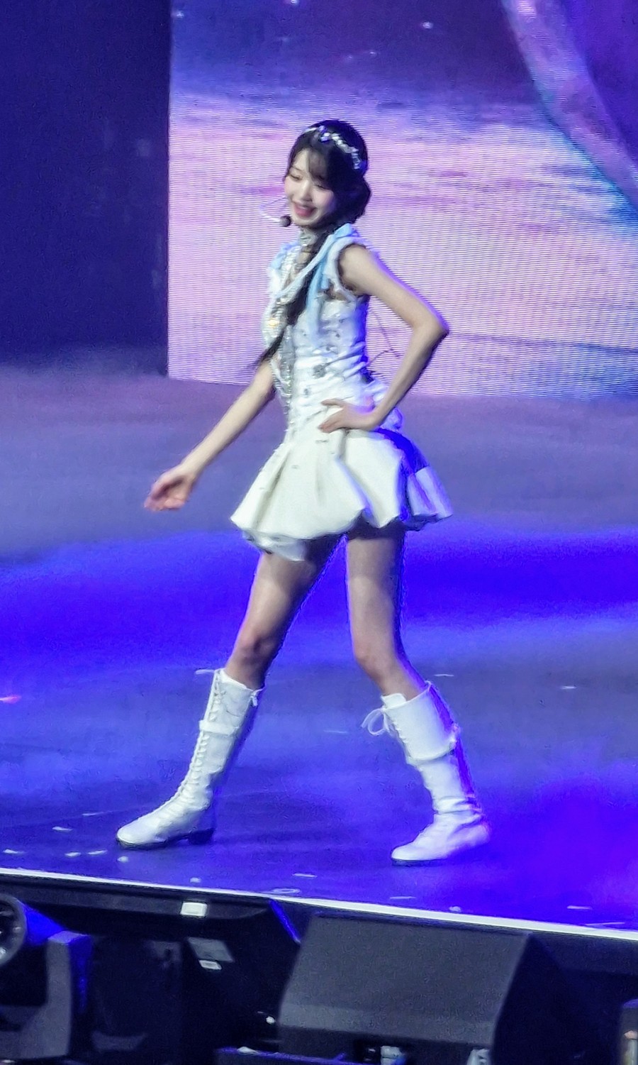 장원영 MBTI는 ESFJ — 완벽한 아이돌이 아이돌다울 수밖에 없는 이유